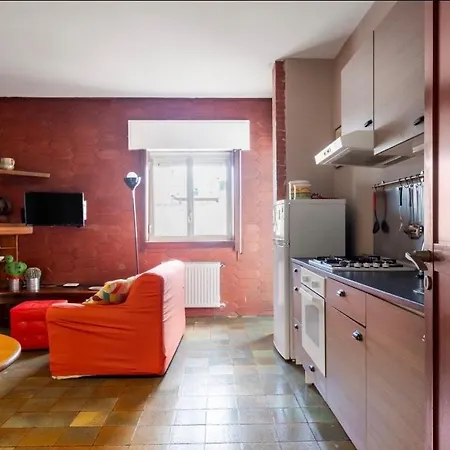 Tramassimoeilmare Apartman